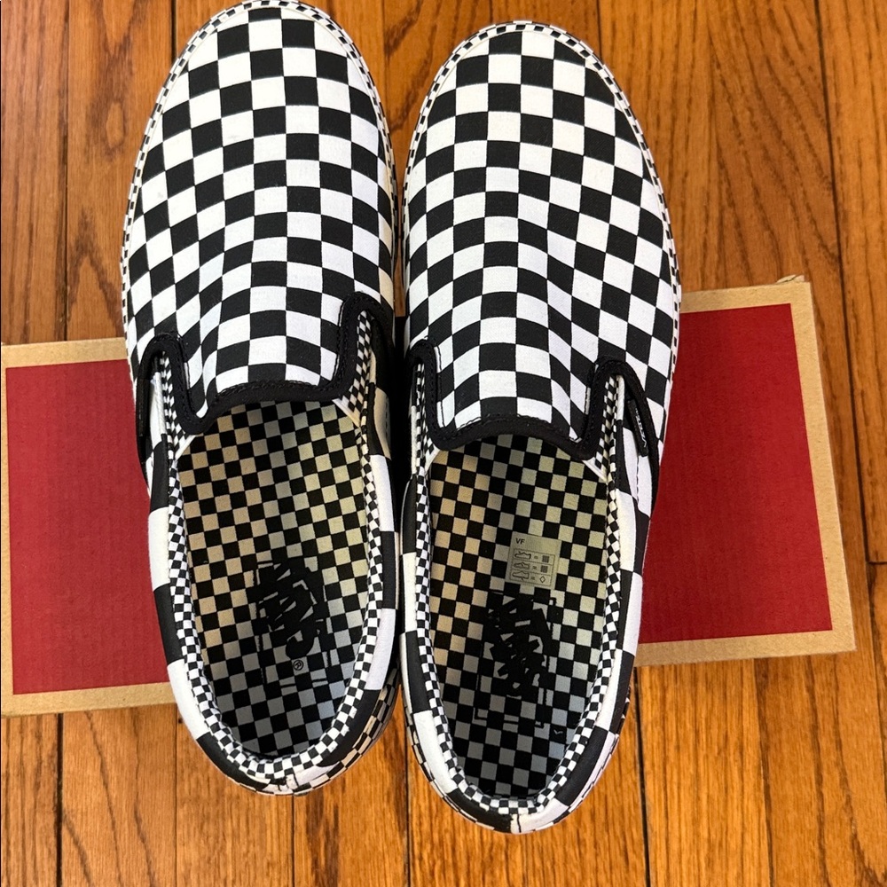 NWB VANS Men’s Authentic Classic Checkerboard - Picture 3 of 12